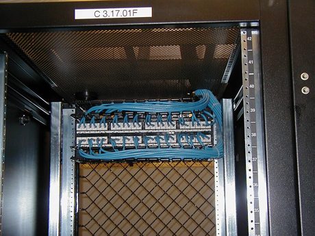 Structured cabling pack with panels and leads